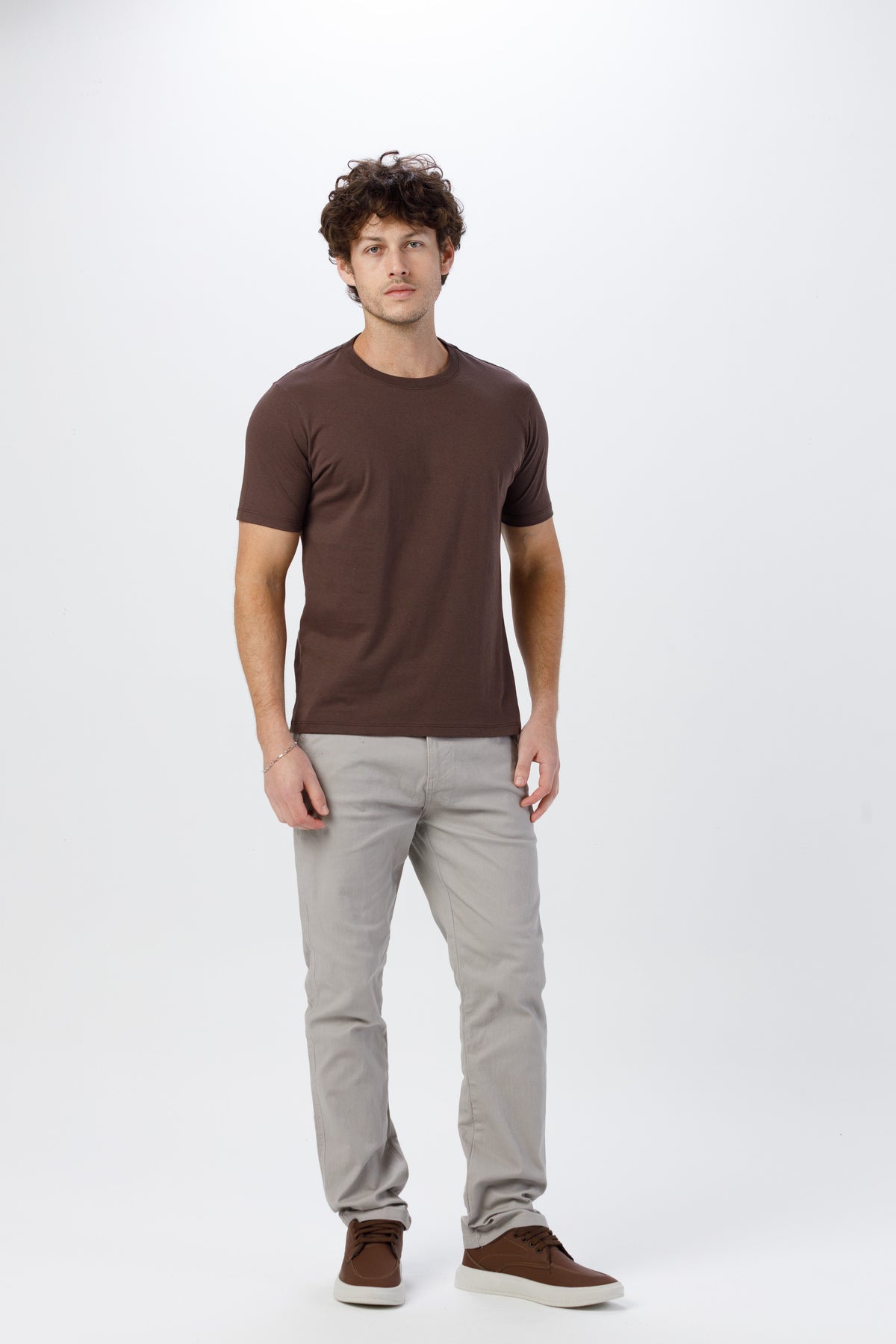 Camiseta Básica Lisa Unissex - 100% Algodão -Fio 30.1 Gola Careca - Marrom