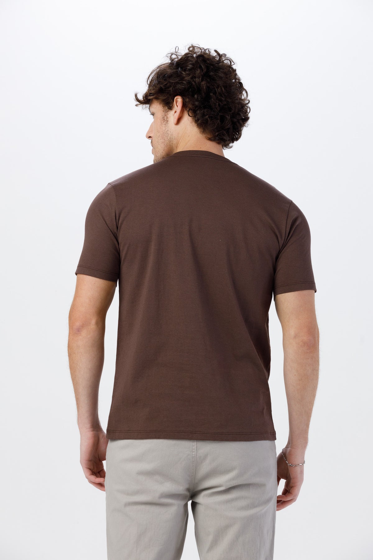 Camiseta Básica Lisa Unissex - 100% Algodão -Fio 30.1 Gola Careca - Marrom