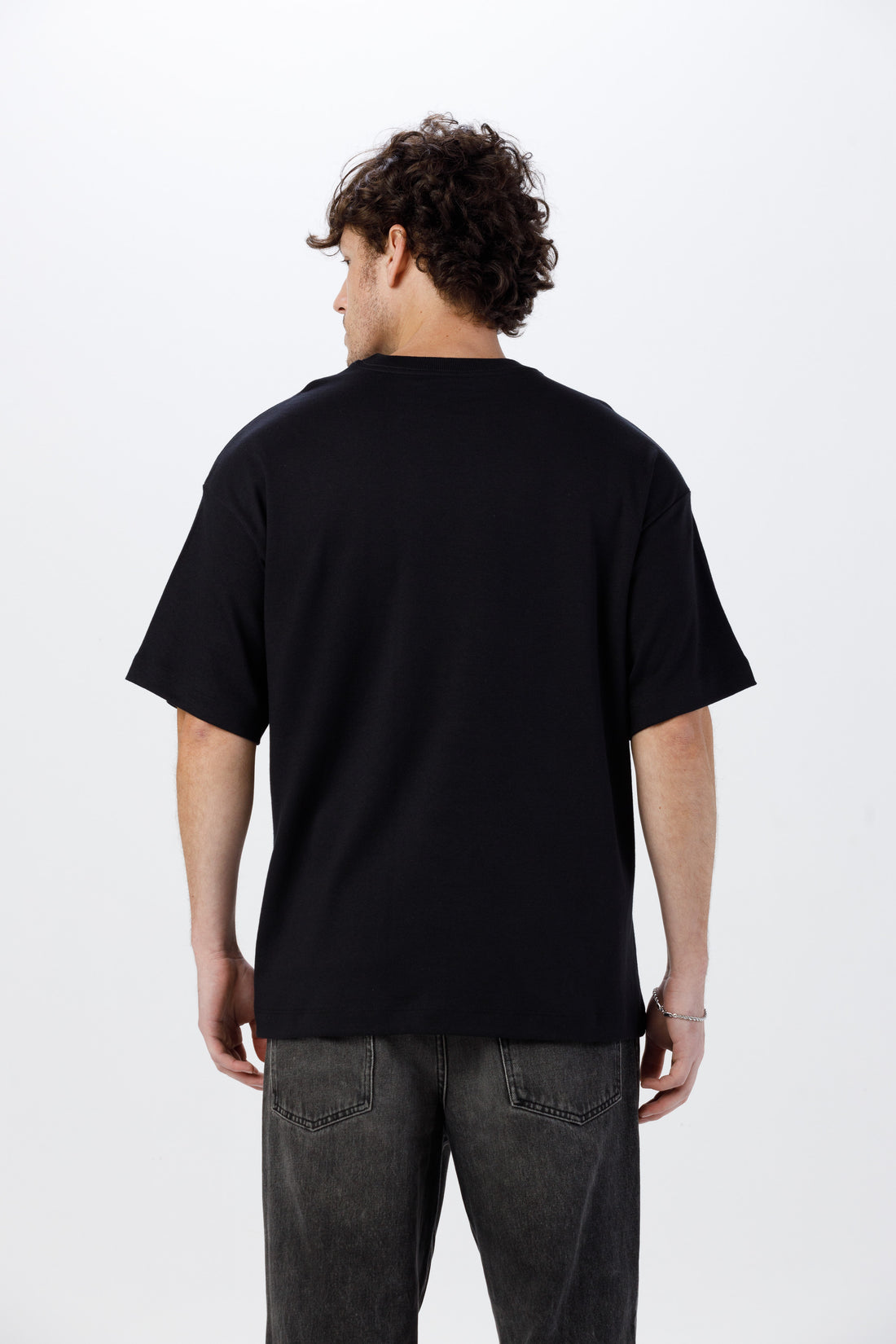 Camiseta Oversized Unissex Malhão 250g 100% Algodão - Preta