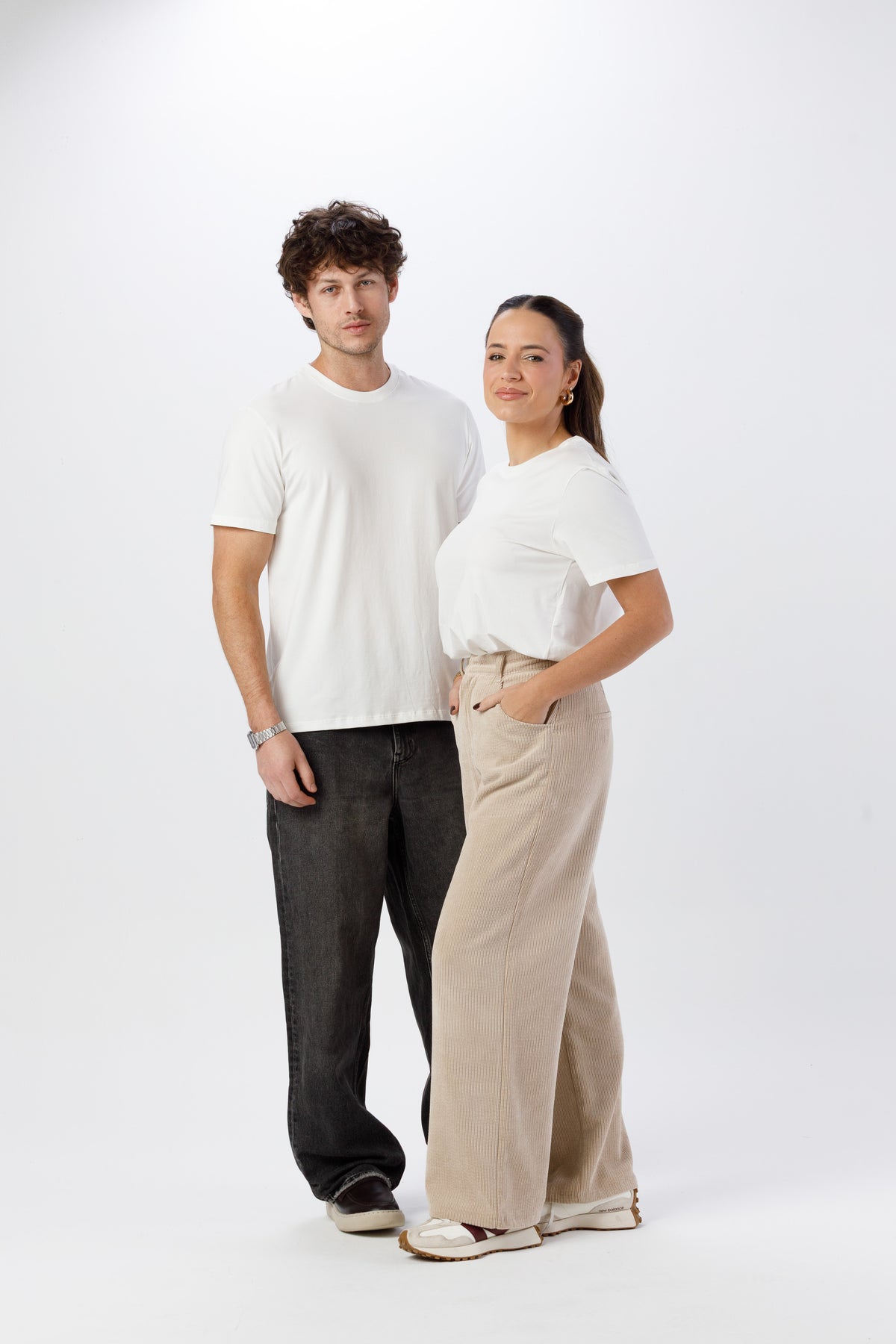 Camiseta Premium Unissex -  Algodão com Elastano - Off White