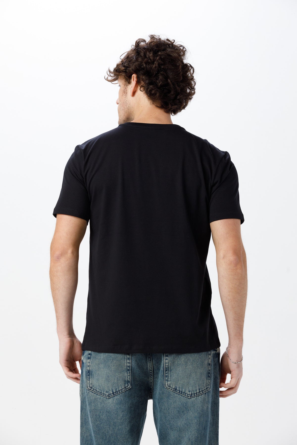 Camiseta Premium Unissex -  Algodão com Elastano - Preta